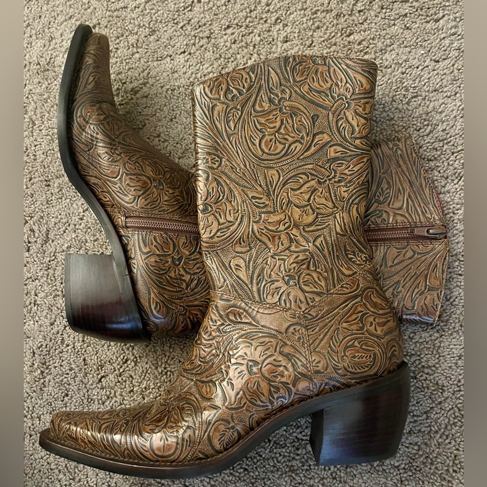 Gianni Bini Western Boots size 7